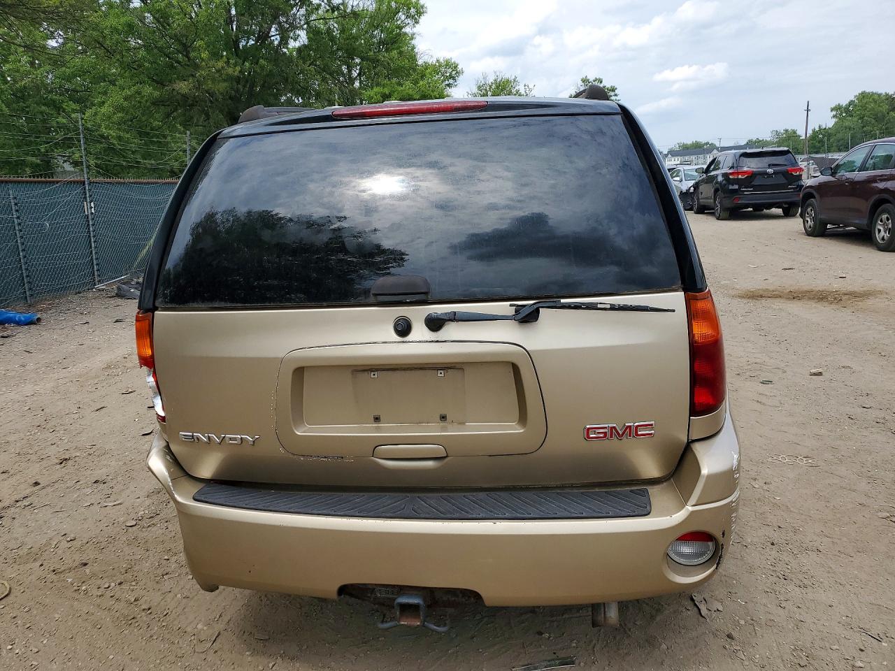 2006 Gmc Envoy Gold vin: 1GKDT13S662142415