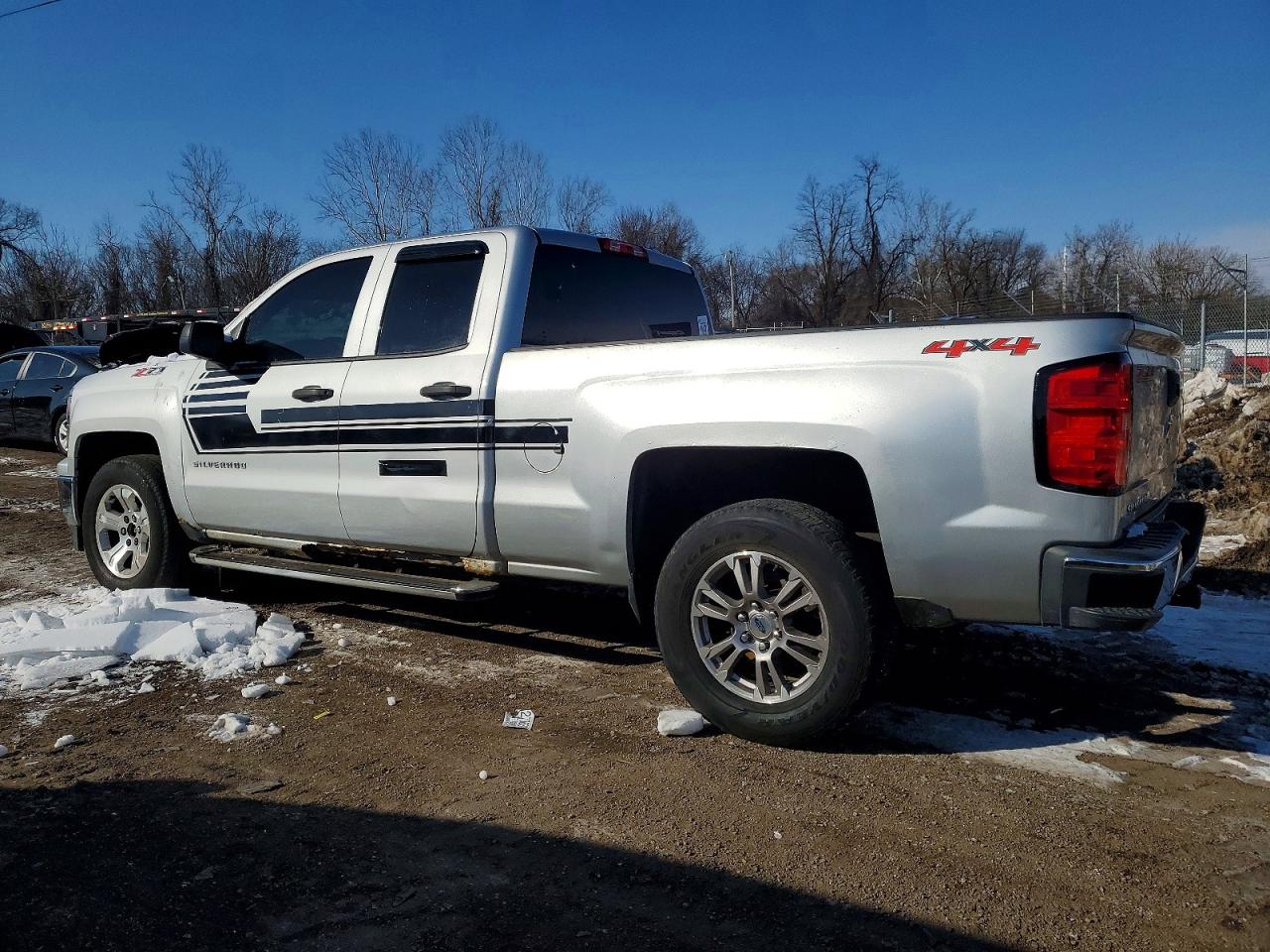2014 Chevrolet Silverado K1500 Lt Серебряный vin: 1GCVKREC5EZ410562
