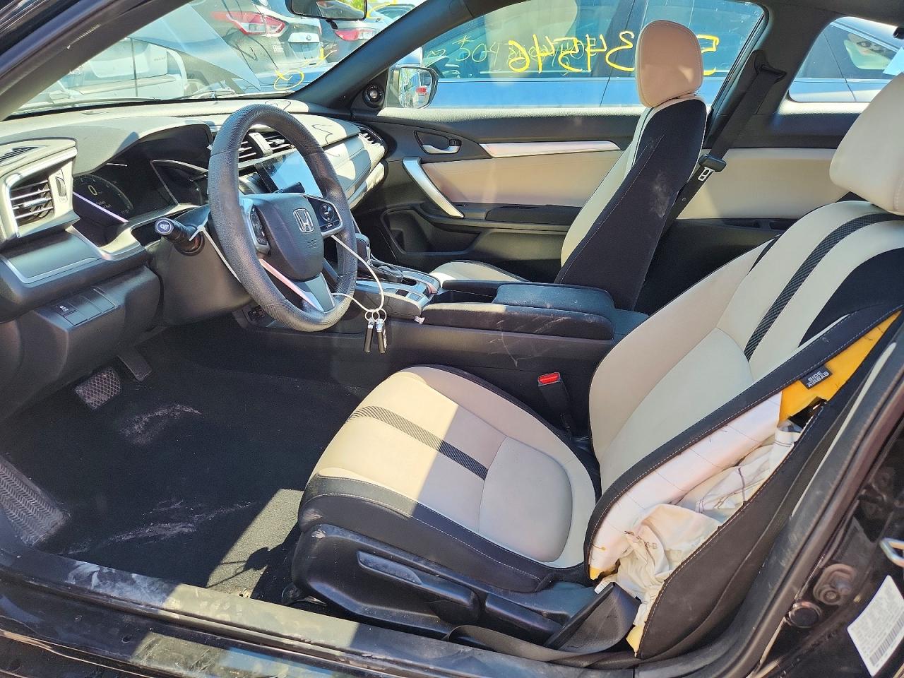 2017 Honda Civic Ex Черный vin: 2HGFC3B39HH357289