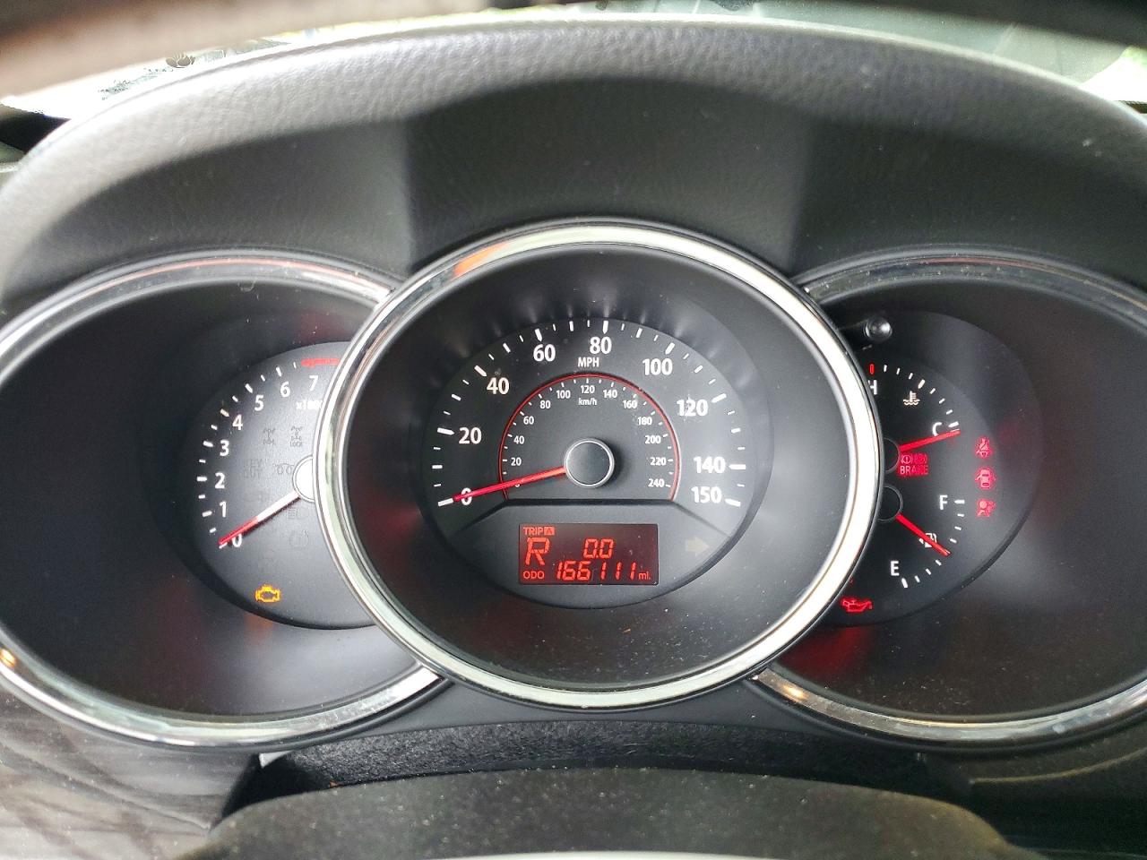 2011 Kia Sorento Lx White vin: 5XYKTDA2XBG133465
