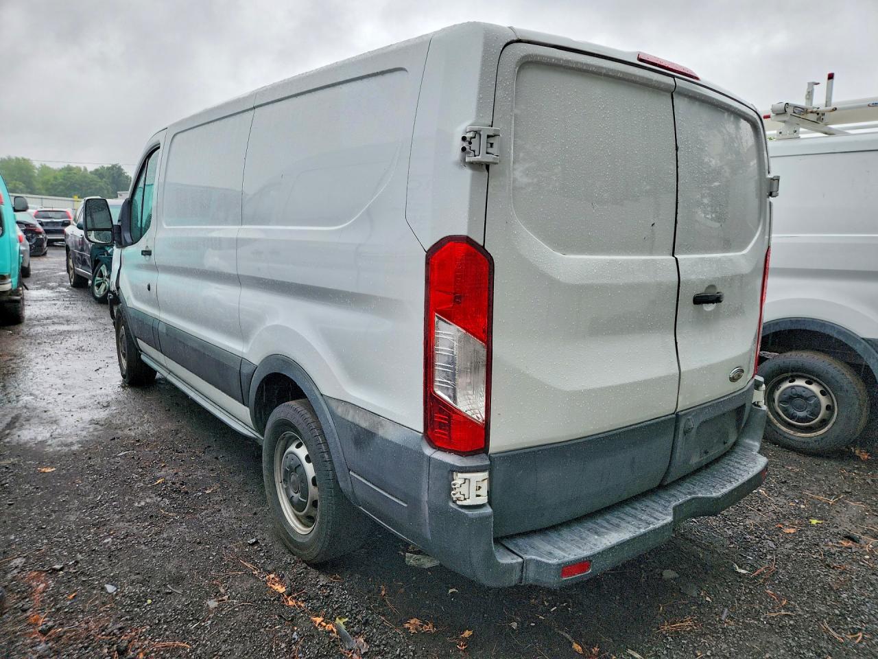 2015 Ford Transit T- - Delivery Van White vin: 1FTNE1YMXFKA59929