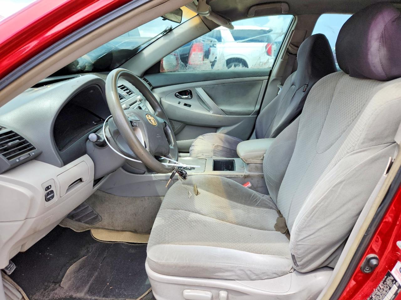 2007 Toyota Camry Le Red vin: 4T1BE46K87U067650