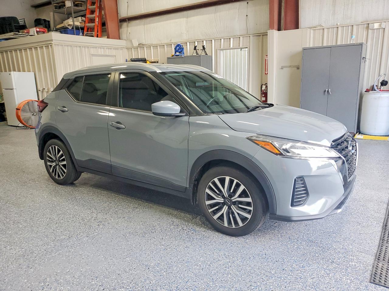 2023 Nissan Kicks Sv Gray vin: 3N1CP5CV2PL564021