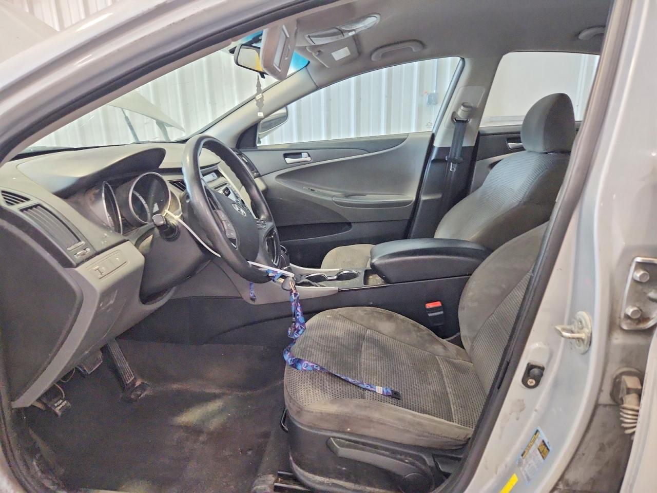 2011 Hyundai Sonata Gls Silver vin: 5NPEB4AC1BH005908