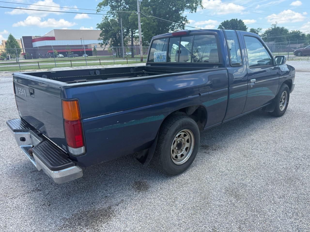 1994 Nissan Truck Xe Blue vin: 1N6SD16S6RC376349
