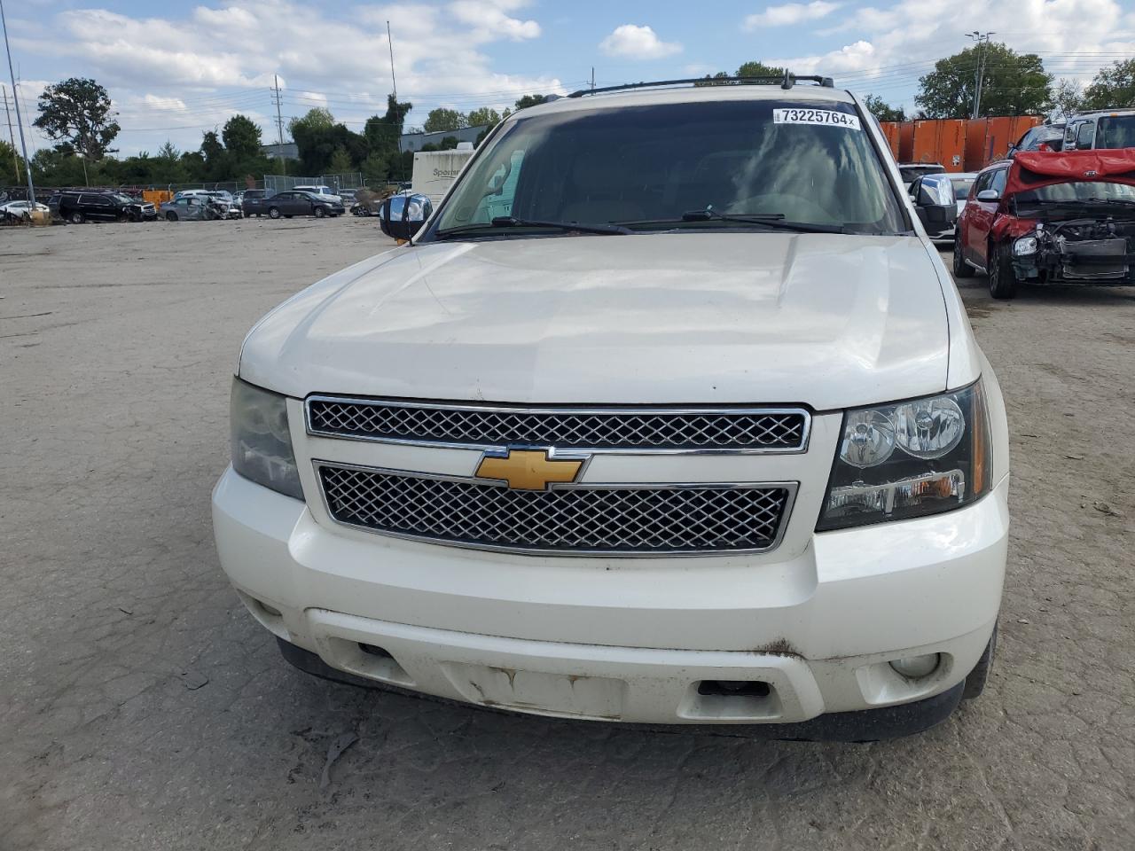 2010 Chevrolet Avalanche Ltz Серебряный vin: 3GNVKGE04AG140719
