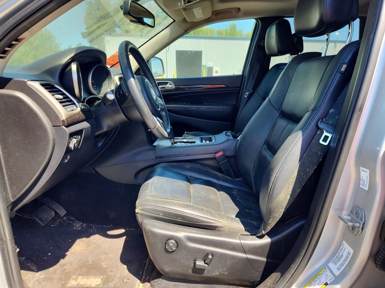 2013 Jeep Grand Cherokee Laredo Silver vin: 1C4RJEAG5DC588432