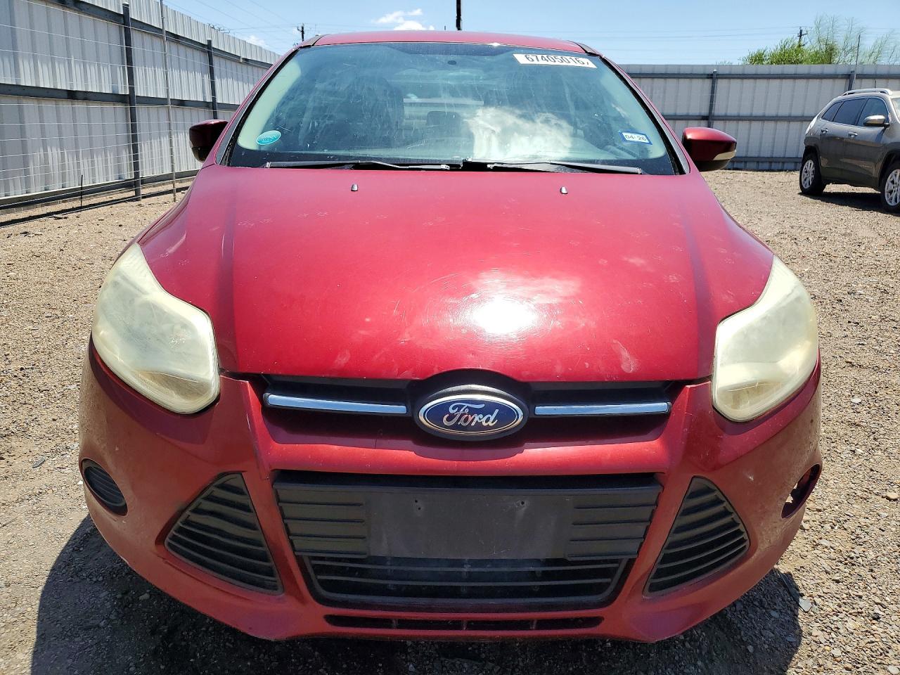 2013 Ford Focus Se Maroon vin: 1FADP3F20DL315009