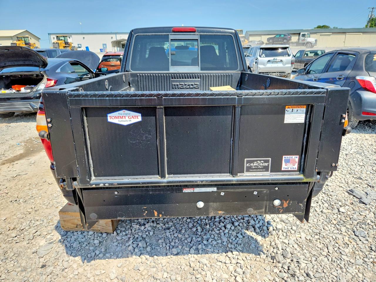2007 Mazda B3000 Cab Plus Black vin: 4F4YR46U07PM02829