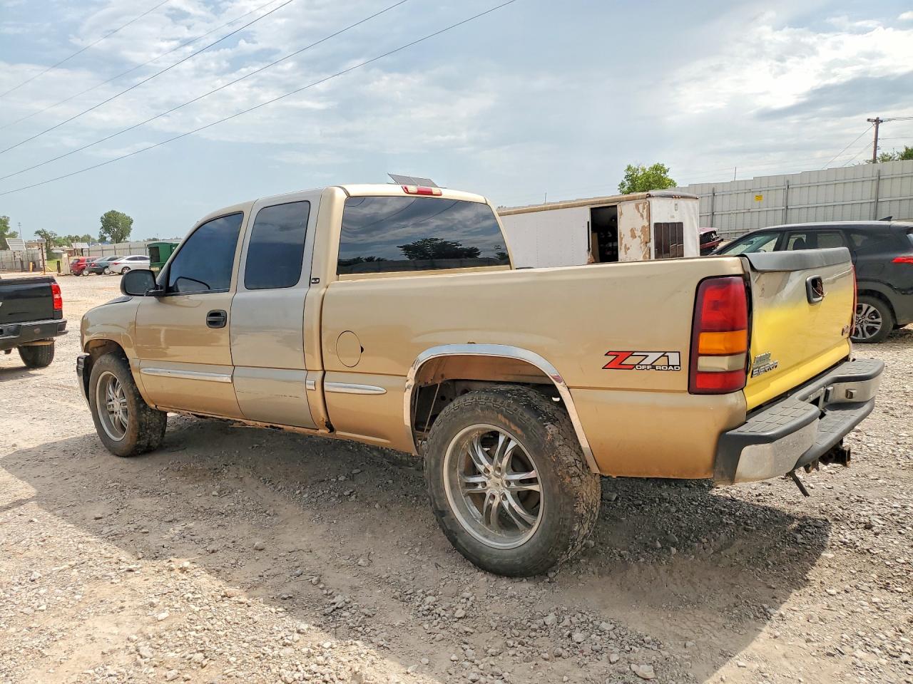 2001 Gmc New Sierra K1500 Gold vin: 2GTEK19T411253492