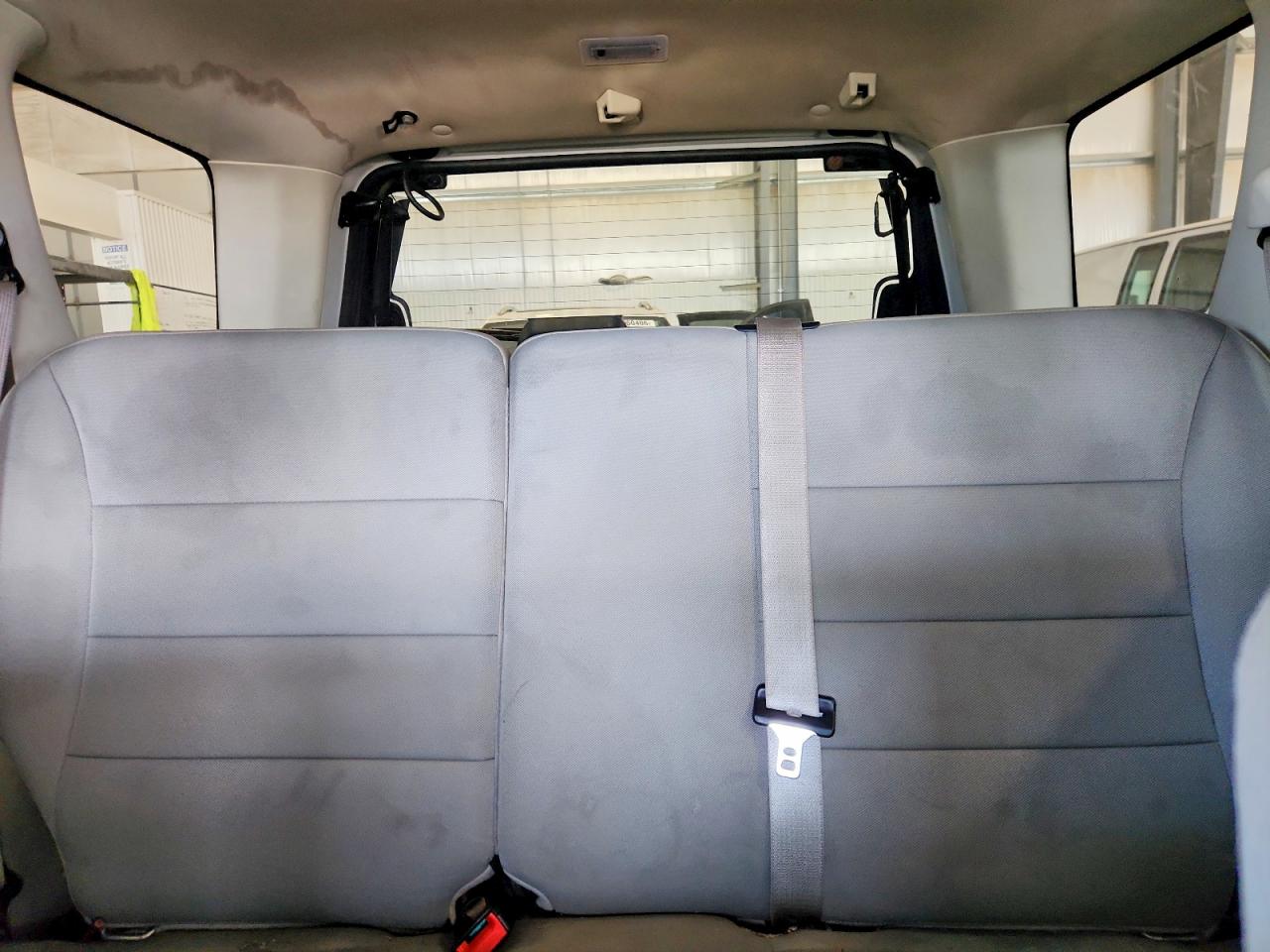 2010 Ford Escape Xlt White vin: 1FMCU9DG8AKC35177