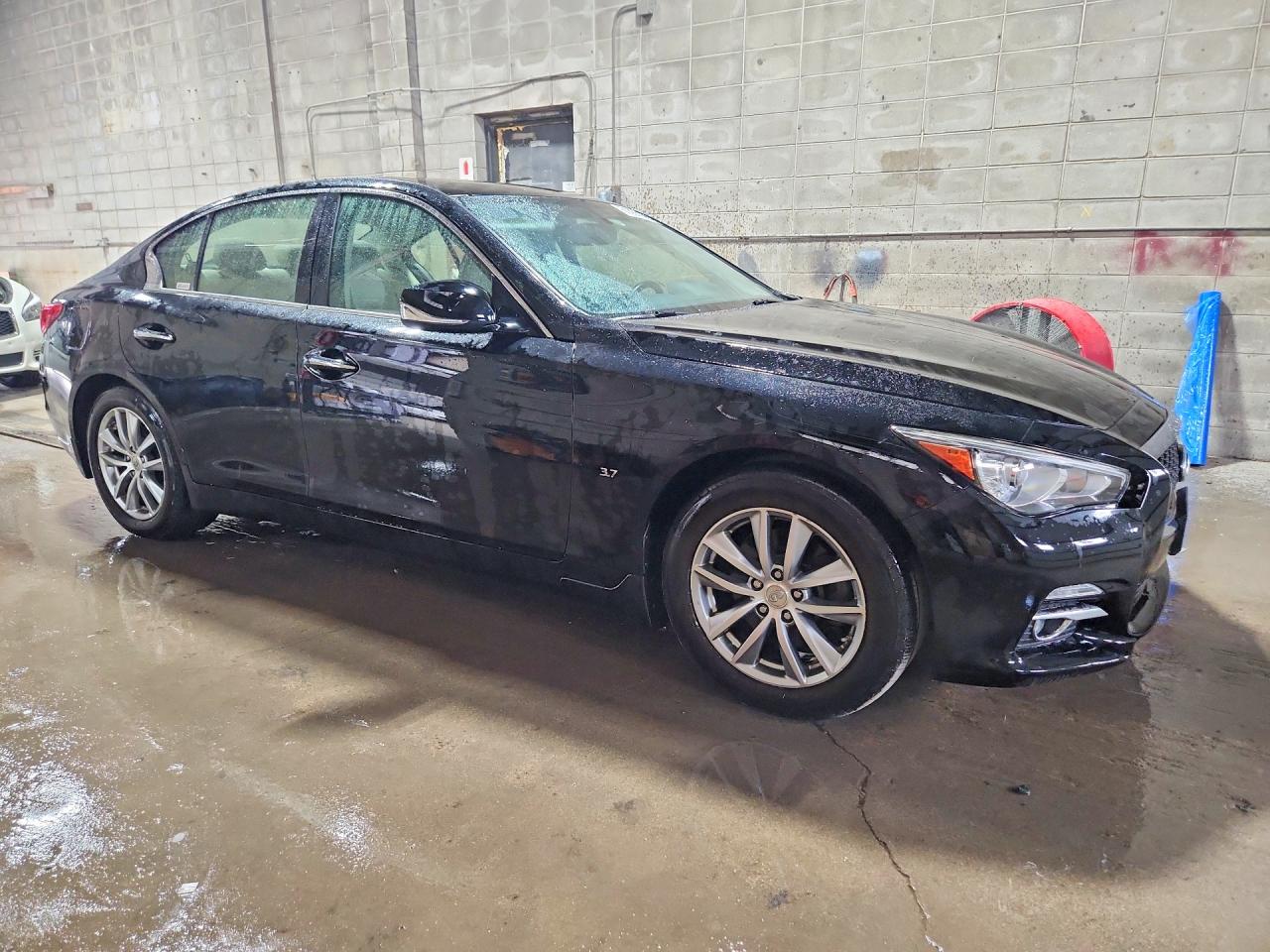 2015 Infiniti Q50 Premium Black vin: JN1BV7AR5FM391022