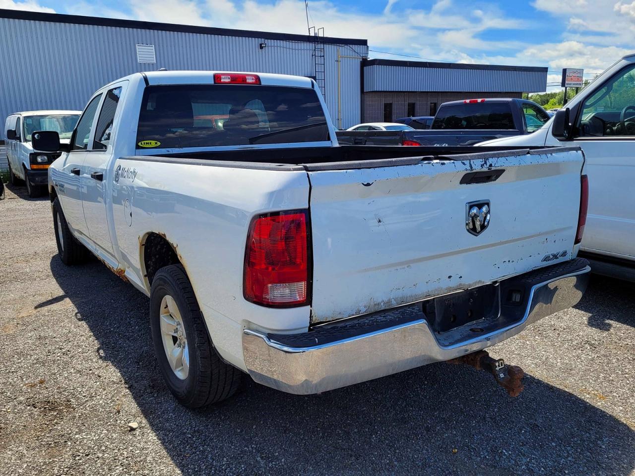 2014 Ram 1500 St White vin: 1C6RR7FT4ES392362
