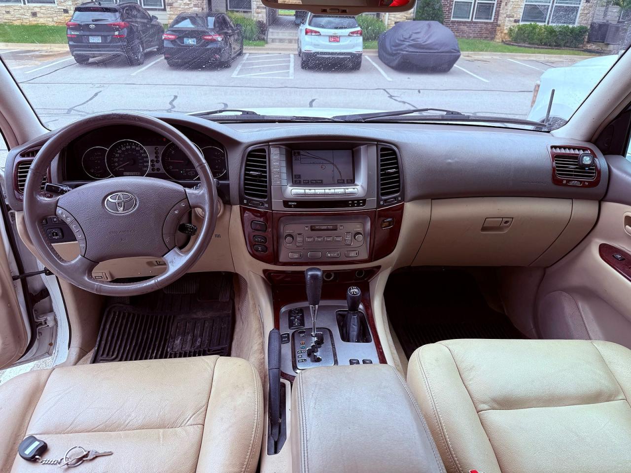 2007 Toyota Land Cruiser Base White vin: JTEHT05J472113682