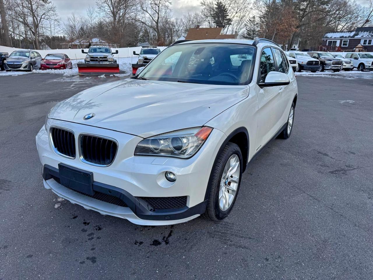 2015 Bmw X1 Xdrive28i White vin: WBAVL1C52FVY35536
