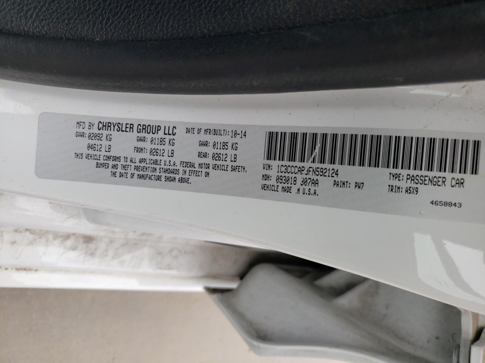 2015 Chrysler 200 Limited White vin: 1C3CCCAB8FN592124