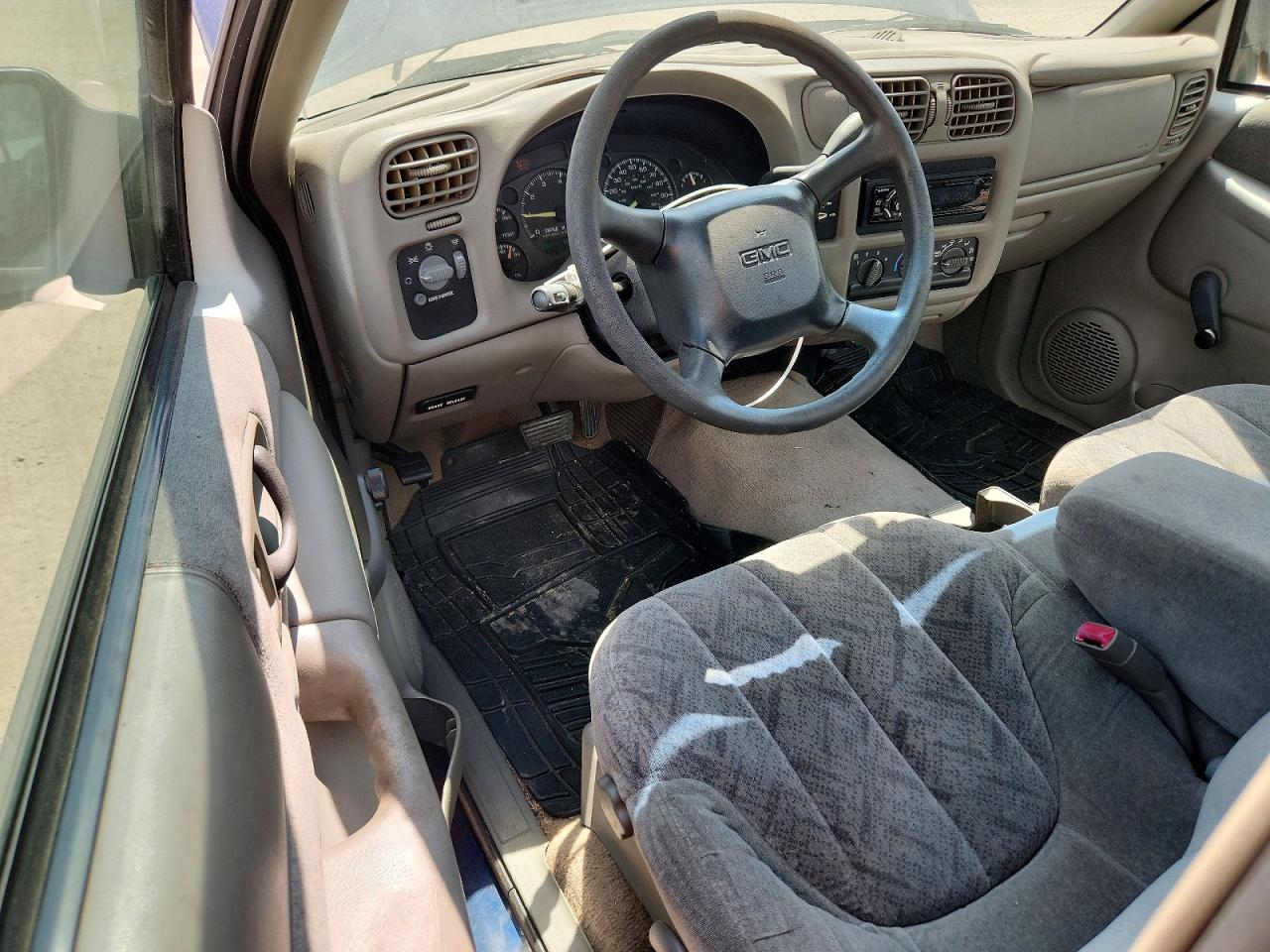 2000 Gmc Sonoma Blue vin: 1GTCS1443Y8150112