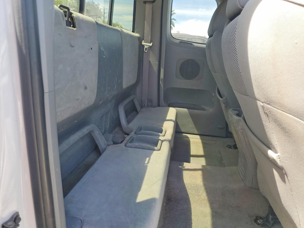 2009 Toyota Tacoma Prerunner V6 White vin: 5TETU62N69Z615579