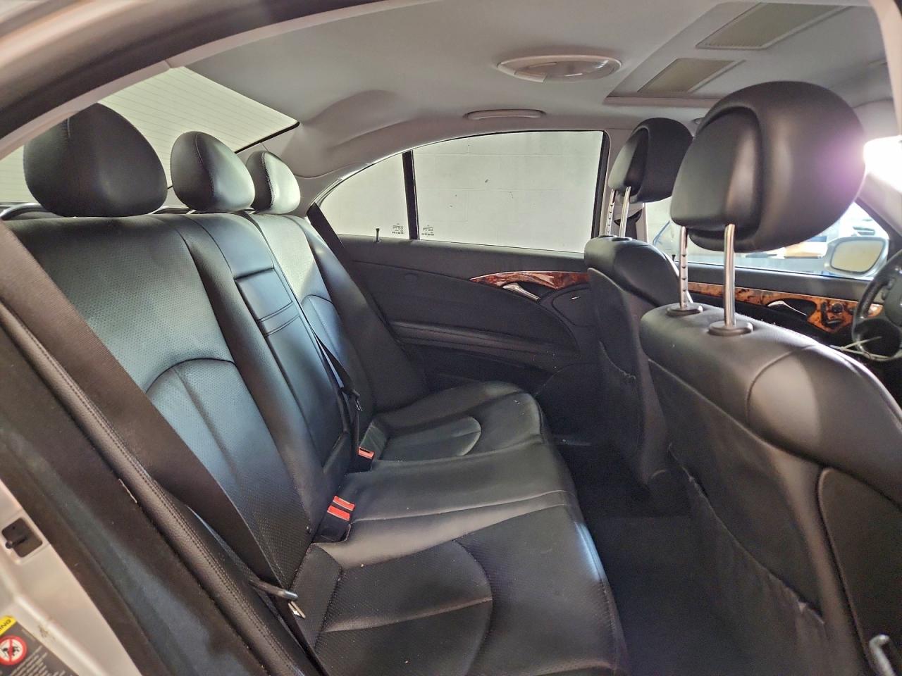 2007 Mercedes-benz E 350 4matic Silver vin: WDBUF87X77X210208
