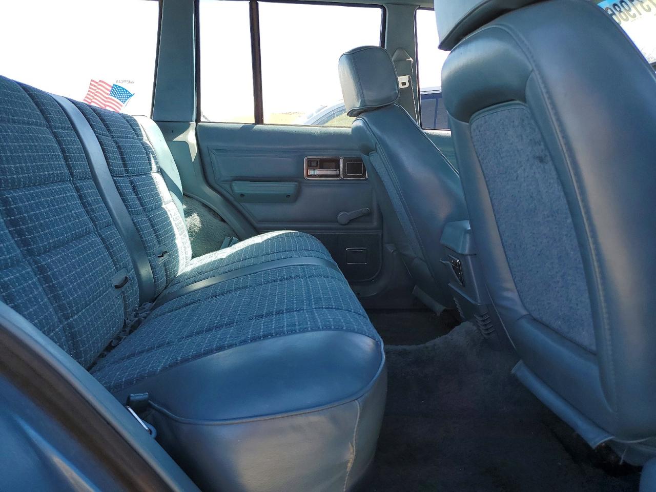 1986 Jeep Cherokee Pioneer Blue vin: 1JCWL782XGT145215