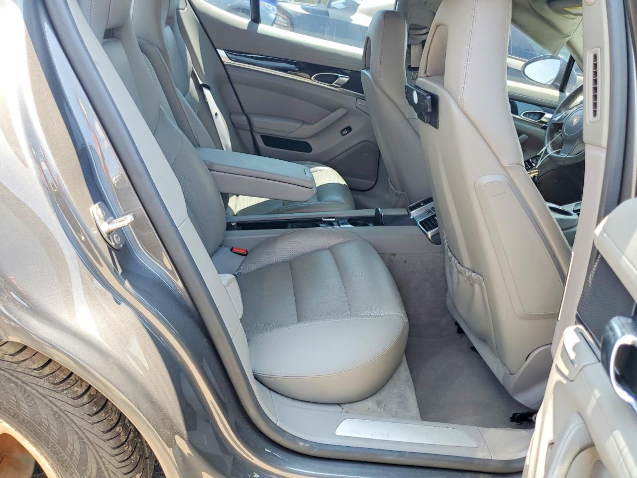 2013 Porsche Panamera S Hybrid Серый vin: WP0AD2A73DL045194