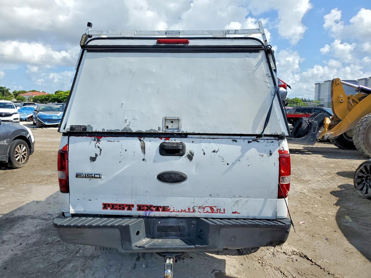 2006 Ford F150 White vin: 1FTRX12W16NB35879