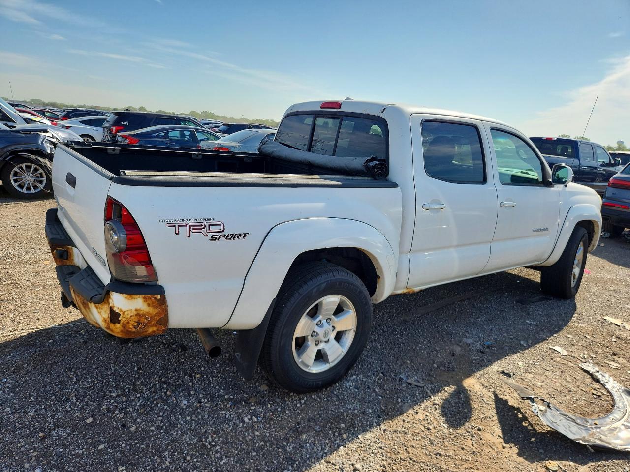 2009 Toyota Tacoma Double Cab Белый vin: 3TMLU42N29M029463