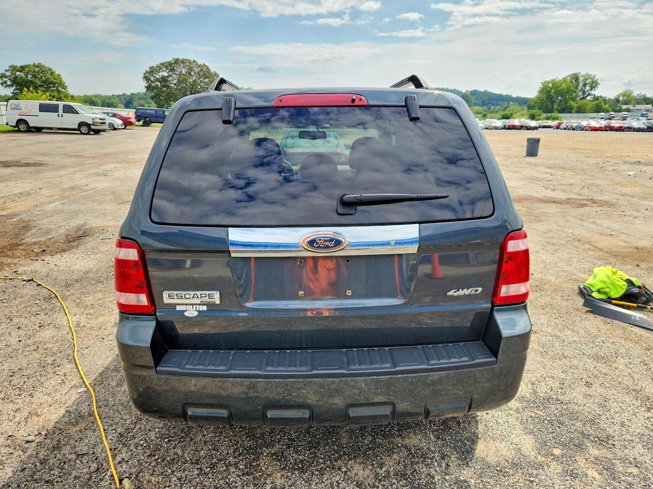 2008 Ford Escape Limited Silver vin: 1FMCU94198KE52758