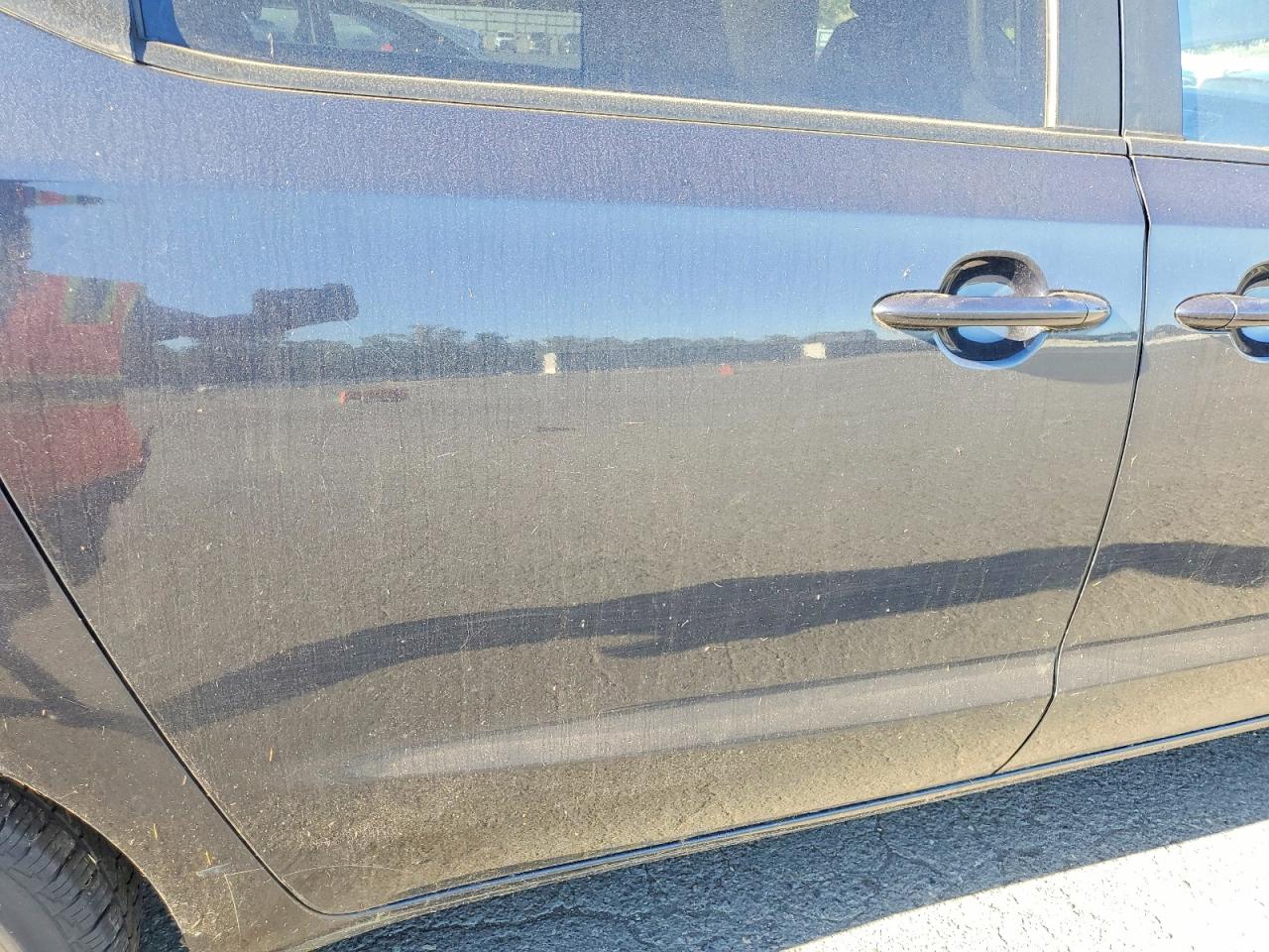 2015 Kia Sedona Lx Blue vin: KNDMB5C17F6050400