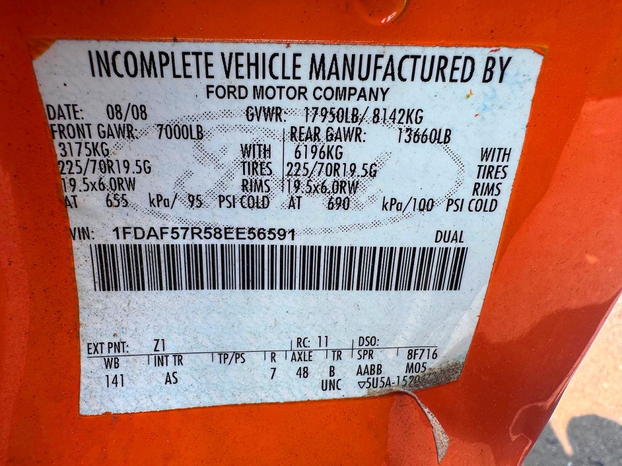 2008 Ford F550 Super Duty Orange vin: 1FDAF57R58EE56591