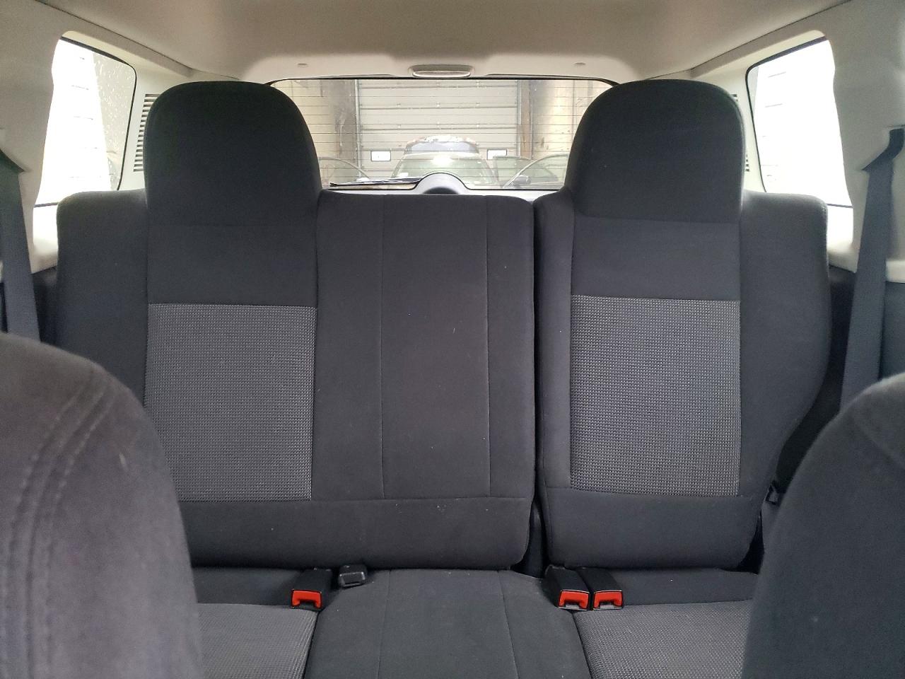 2014 Jeep Patriot Latitude Gray vin: 1C4NJRFB8ED908454