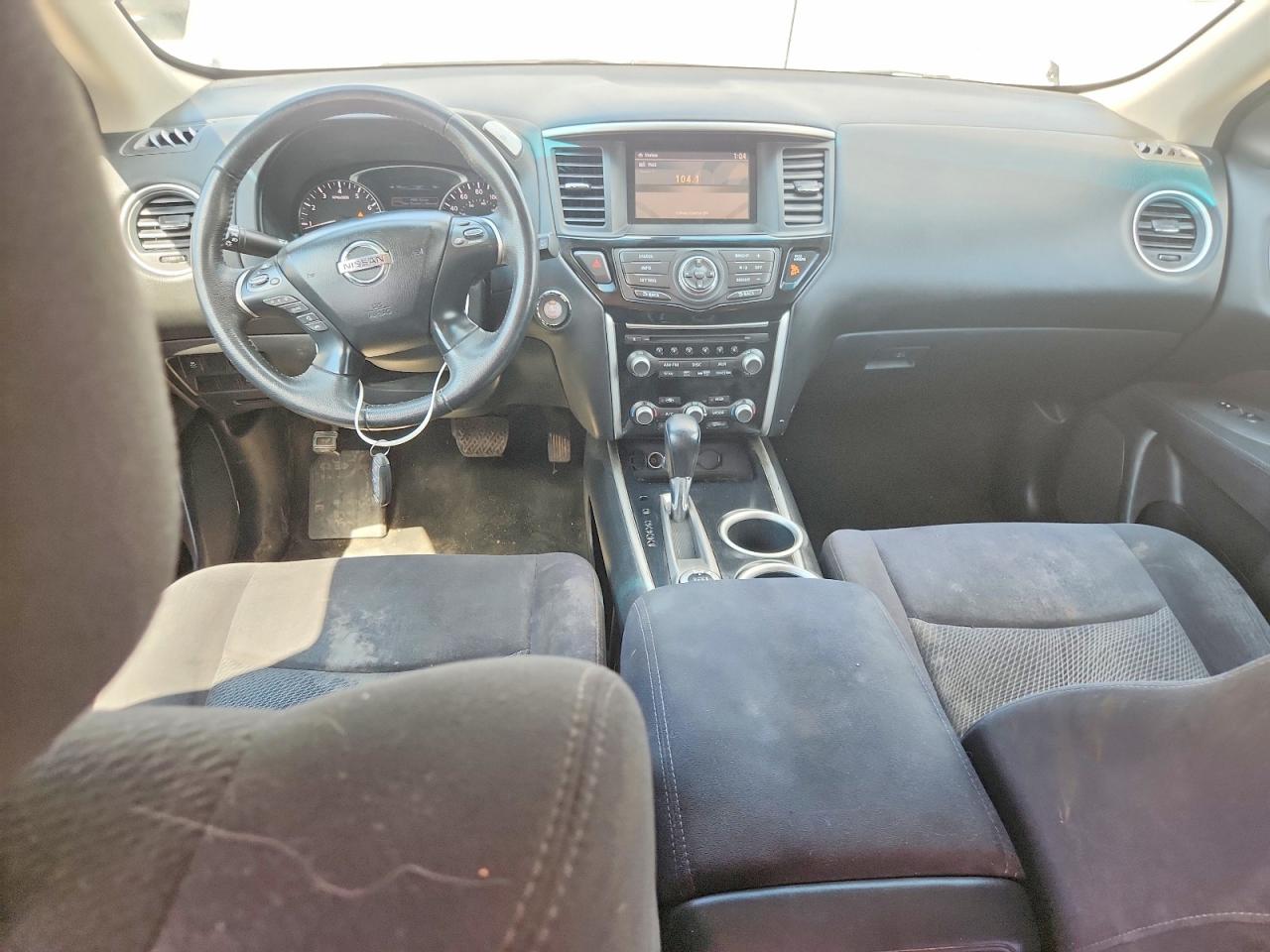 2013 Nissan Pathfinder S Silver vin: 5N1AR2MM6DC631564