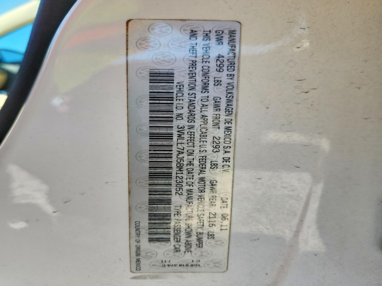 2011 Volkswagen Jetta Tdi White vin: 3VWLL7AJ5BM123052