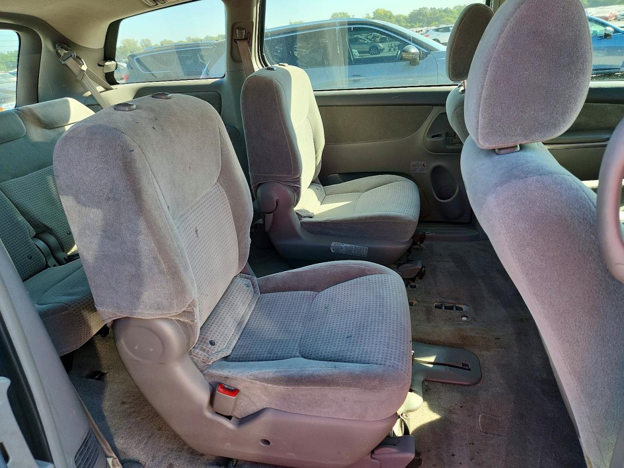 2009 Toyota Sienna Ce 8-passenger Gray vin: 5TDZK23C59S256597