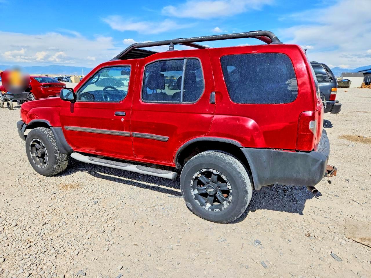 2000 Nissan Xterra Xe-v6 Red vin: 5N1ED28Y0YC528319