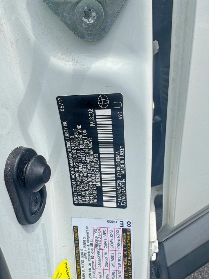 2018 Toyota C-hr Xle White vin: NMTKHMBX0JR023438