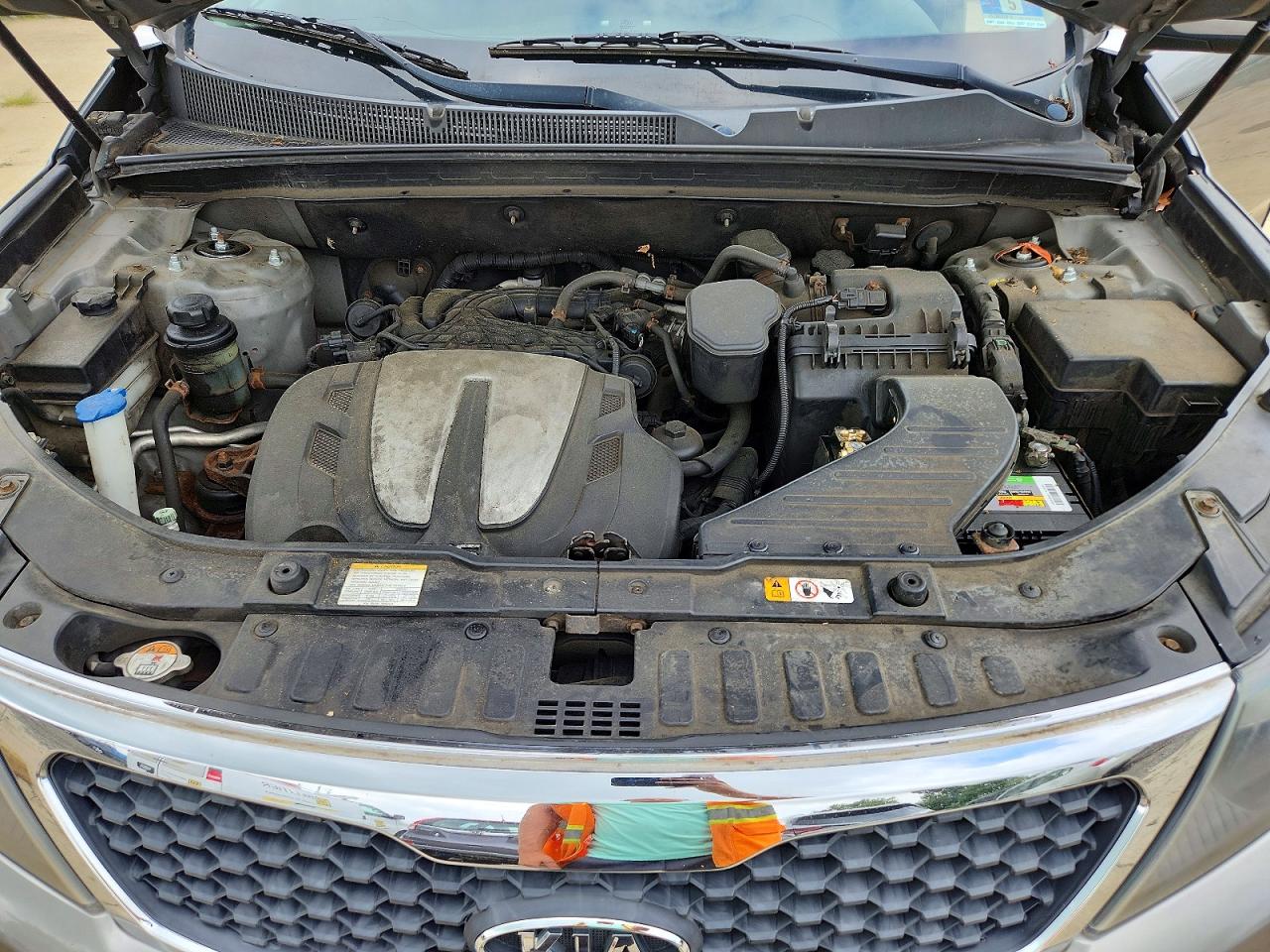 2013 Kia Sorento Lx Gray vin: 5XYKTDA25DG348772