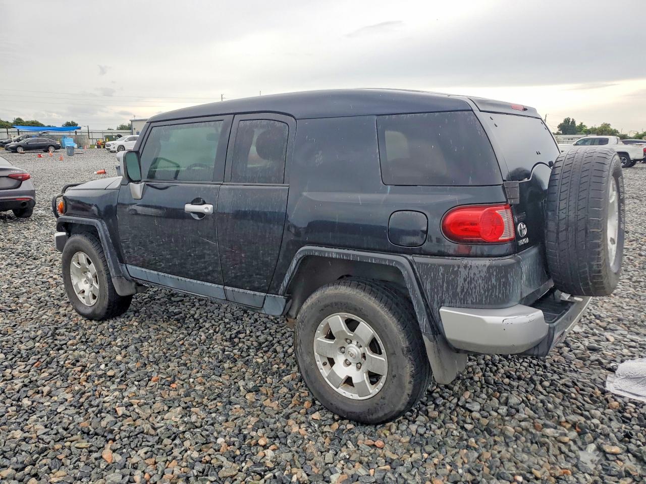2008 Toyota Fj Cruiser Base Черный vin: JTEBU11F280106916