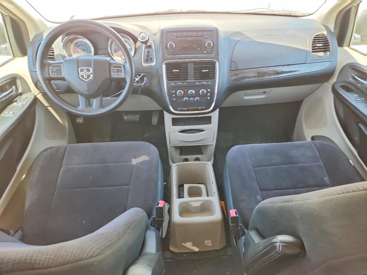 2011 Dodge Grand Caravan Express Silver vin: 2D4RN4DG7BR700391