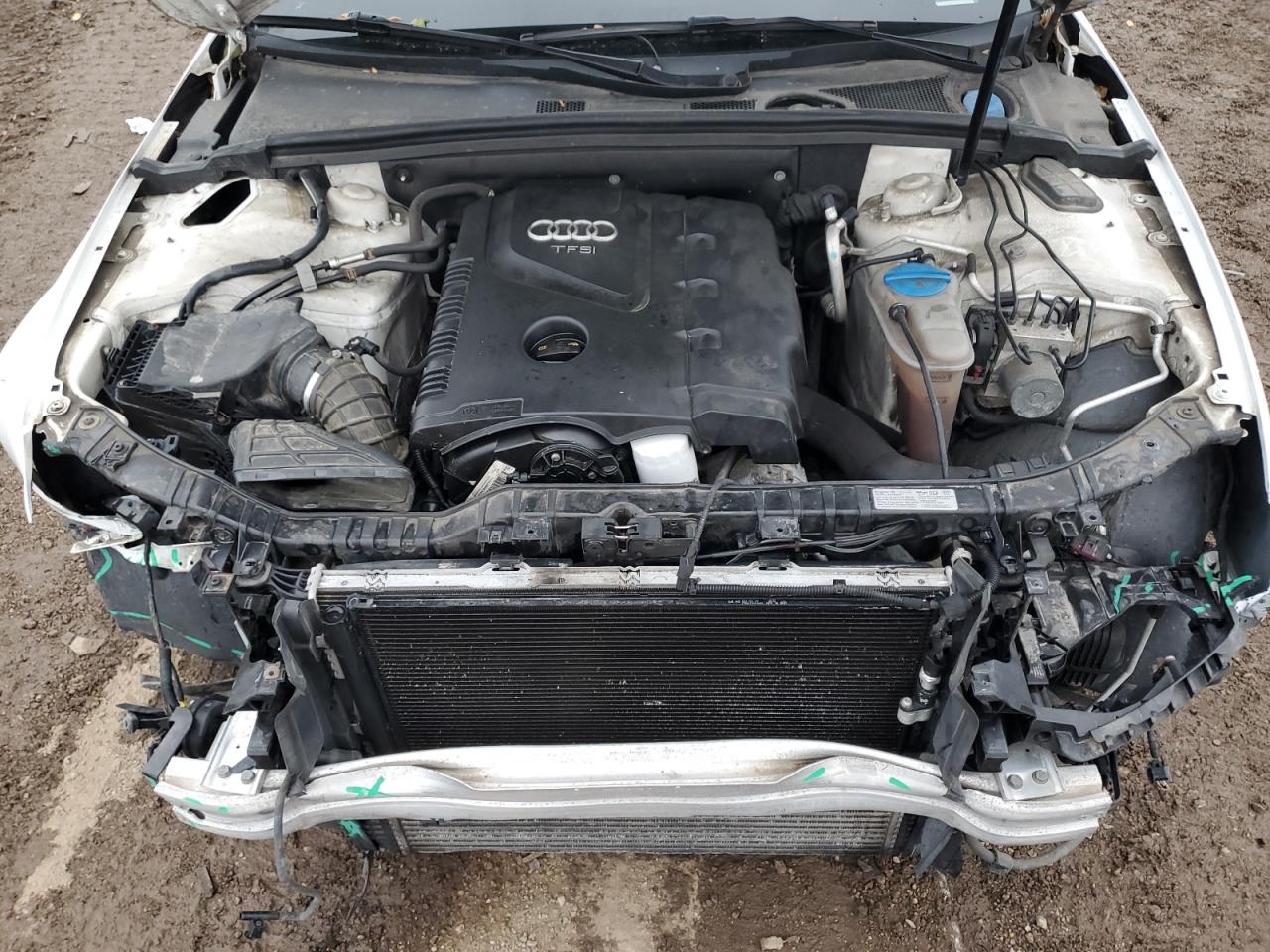 2013 Audi A4 Premium White vin: WAUBFAFL5DN023407