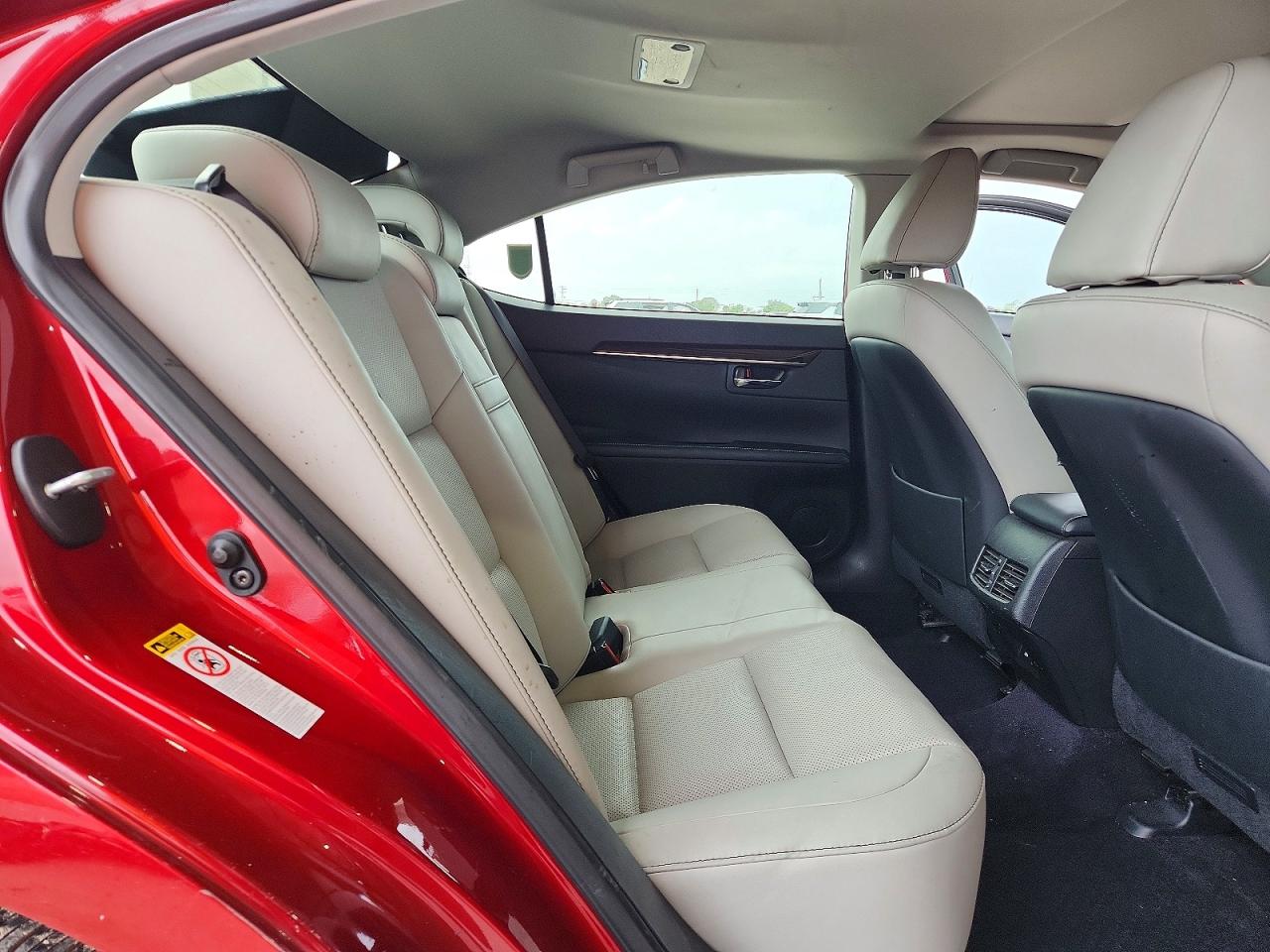 2014 Lexus Es 350 Base Red vin: JTHBK1GG1E2099840