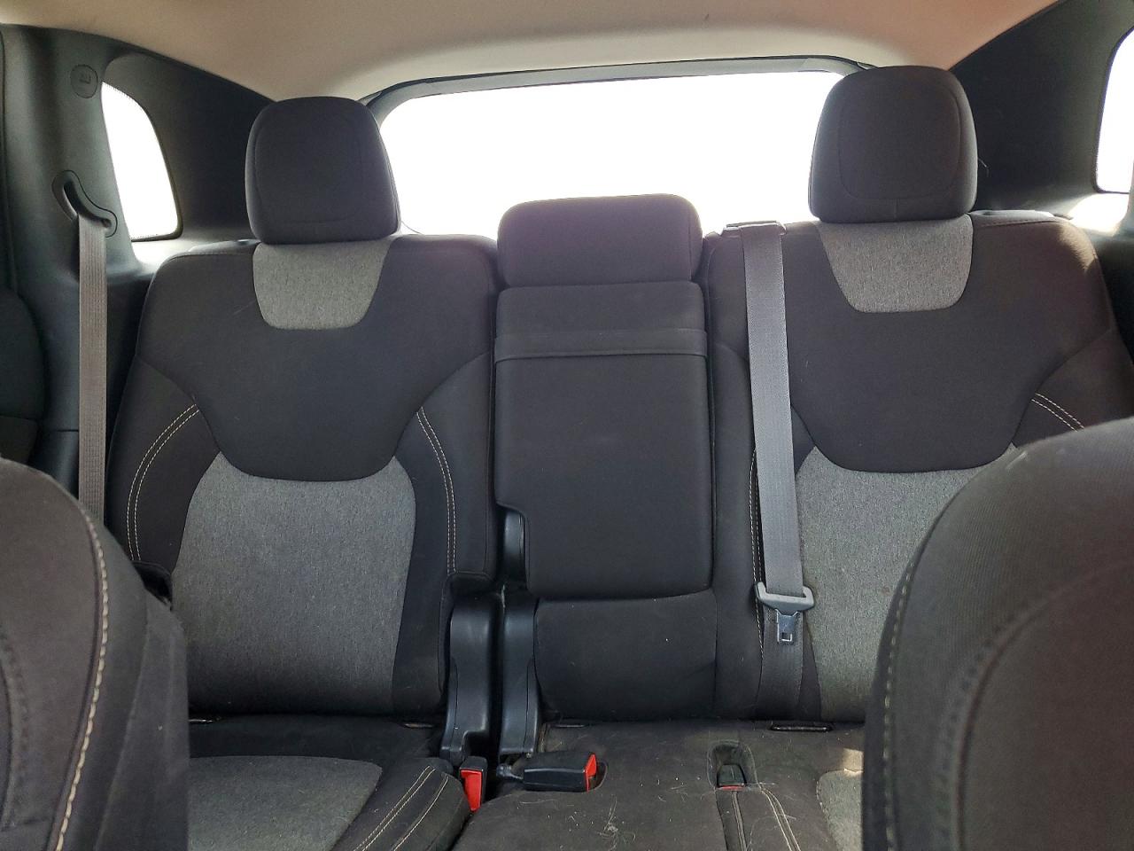 2014 Jeep Cherokee Latitude Black vin: 1C4PJMCS8EW321336