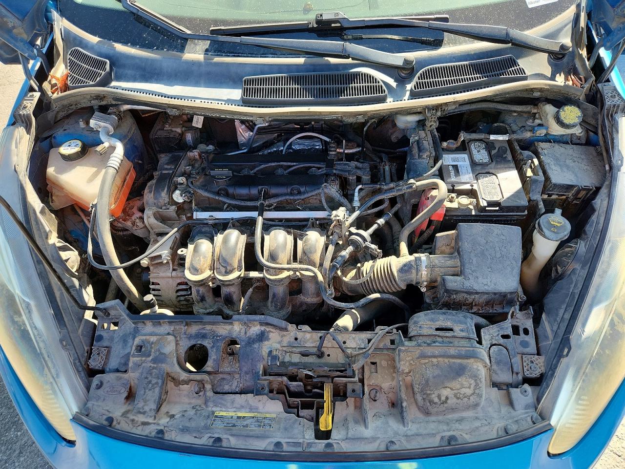 2014 Ford Fiesta Se Синий vin: 3FADP4BJ9EM111053