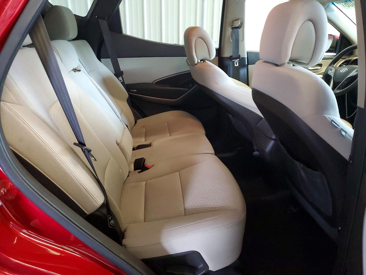 2015 Hyundai Santa Fe Sport 2.4l Red vin: 5XYZUDLB2FG252092