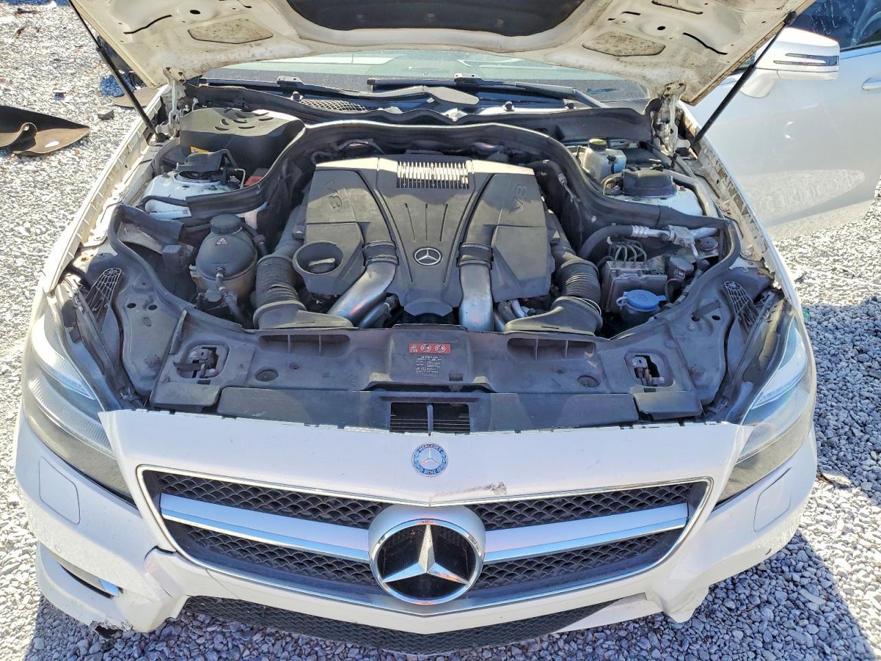 2014 Mercedes-benz Cls 550 4matic Белый vin: WDDLJ9BB2EA127885