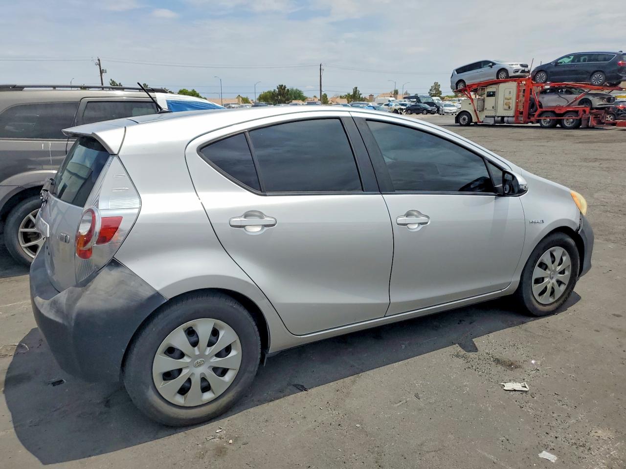 2013 Toyota Prius C Two Silver vin: JTDKDTB39D1052927