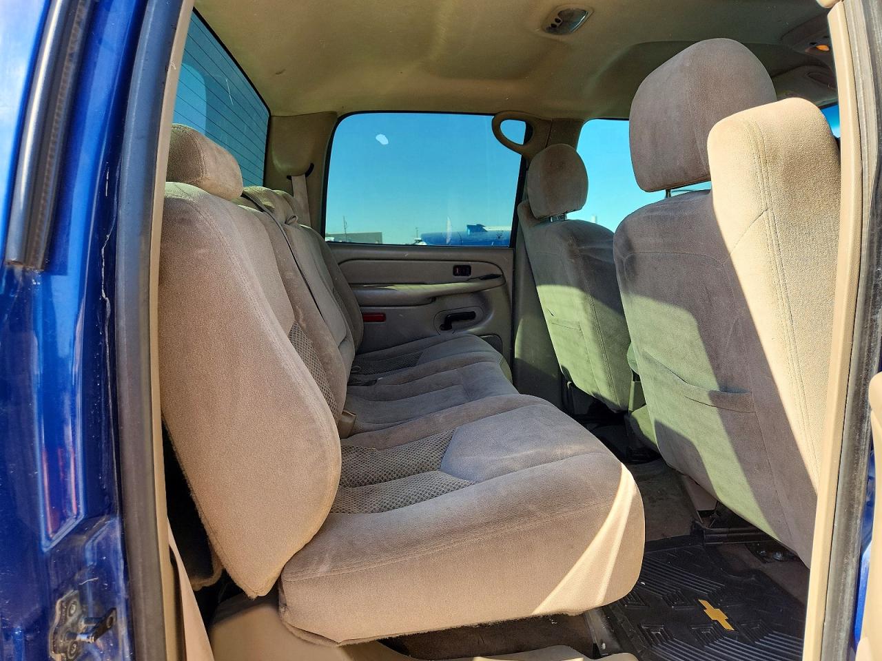 2004 Chevrolet Silverado K2500 Heavy Duty Blue vin: 1GCHK231X4F150004