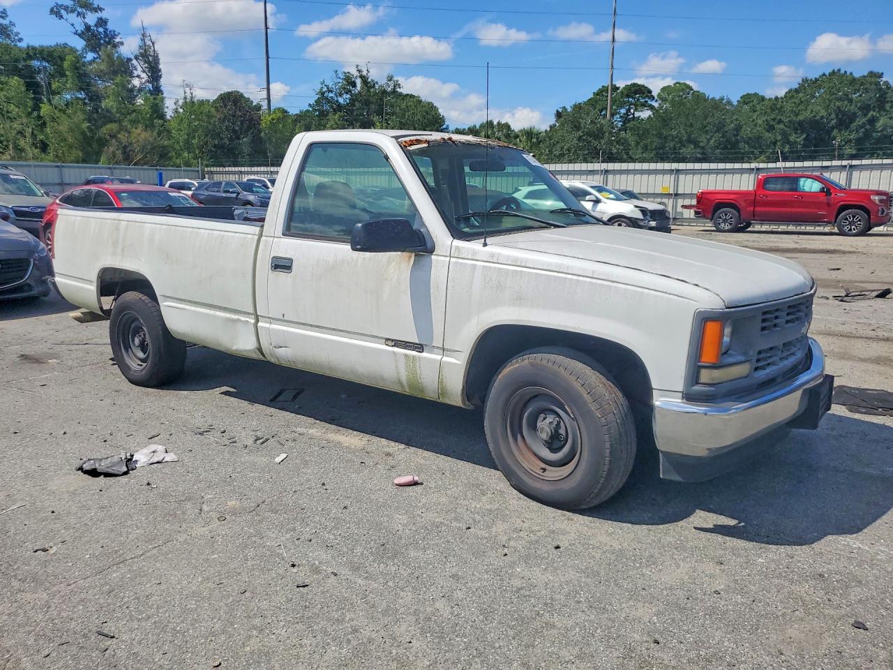 1996 Chevrolet Gmt-400 C1500 White vin: 1GCEC14W3TZ172217