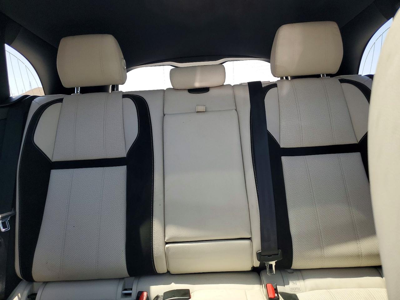 2019 Land Rover Range Rover Velar R-dynamic Se White vin: SALYL2EX6KA793662