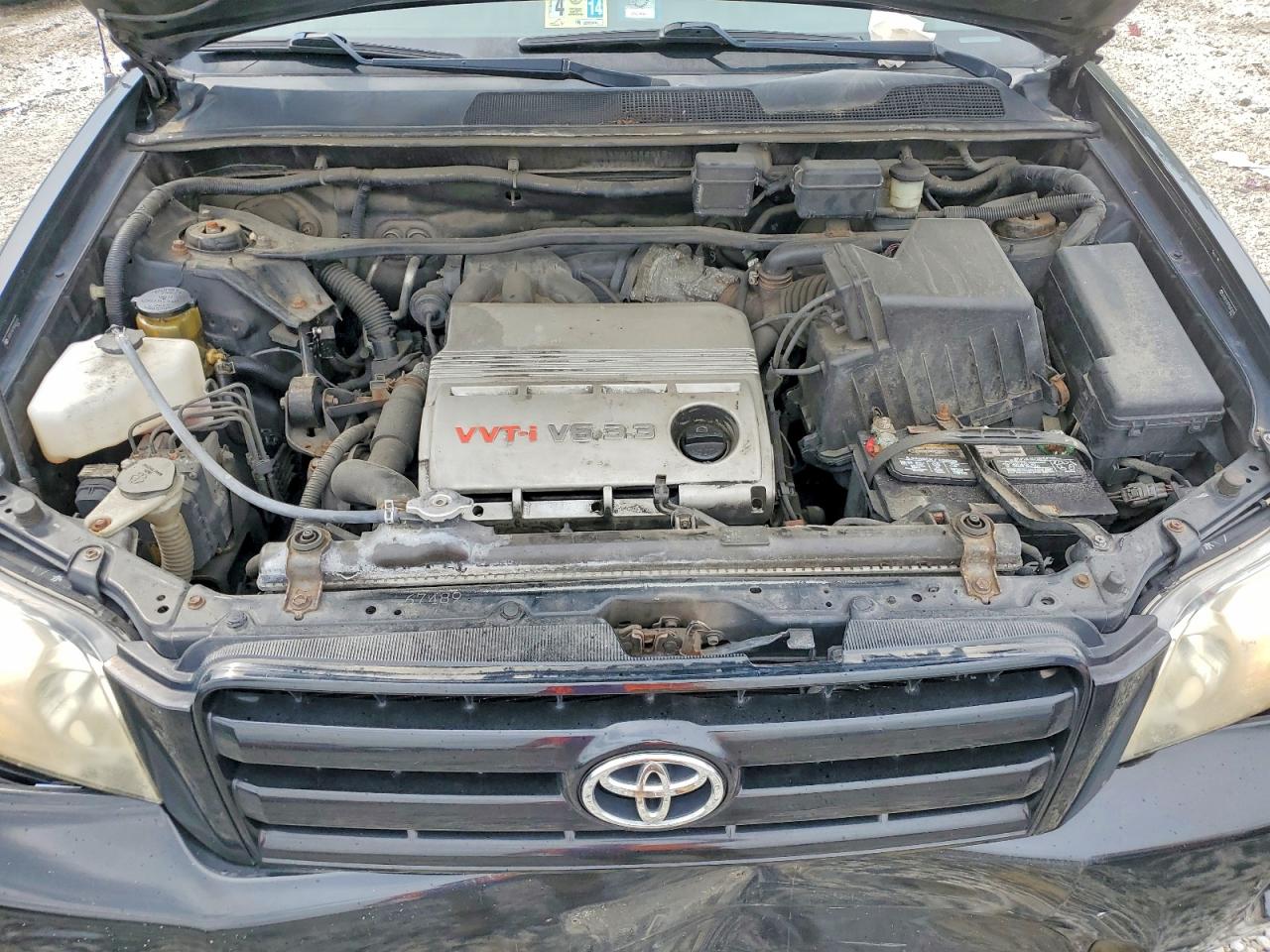 2005 Toyota Highlander Base Black vin: JTEDP21A750082019